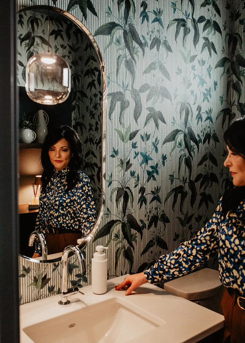 Rocky Point Powder Room Reno